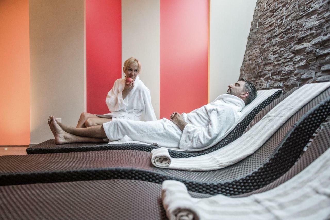 Hotel Krondlhof Brunico Ngoại thất bức ảnh