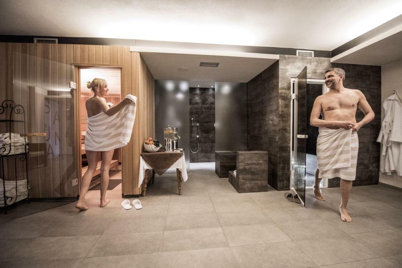Hotel Krondlhof Brunico Ngoại thất bức ảnh